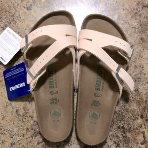 Birkenstock Yao Balance in Light Rose